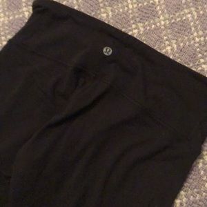 Lululemon leggings (black full length)